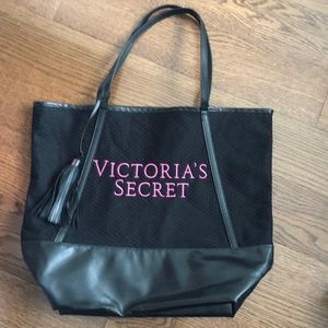 VS Tote